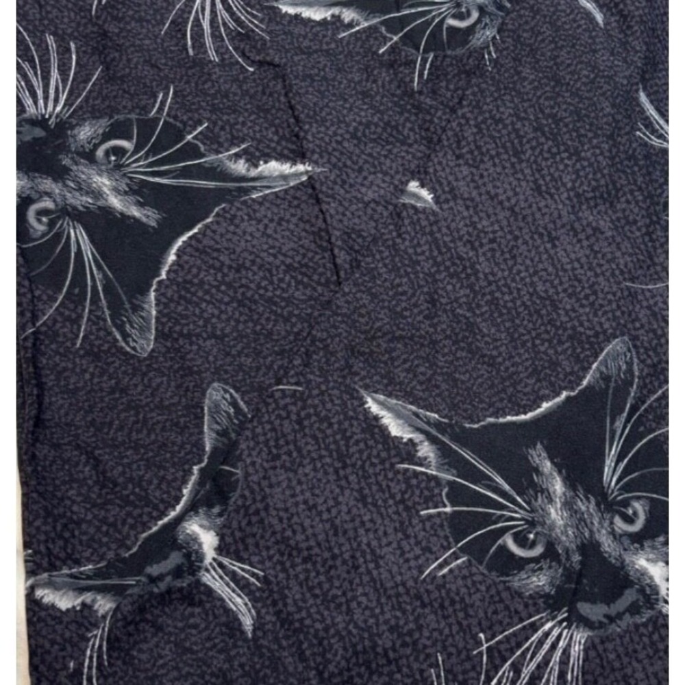 LuLaRoe Womens Leggings Size TC Black White Cats Faces Kitten Tall And Curvy NWT - Picture 2 of 4